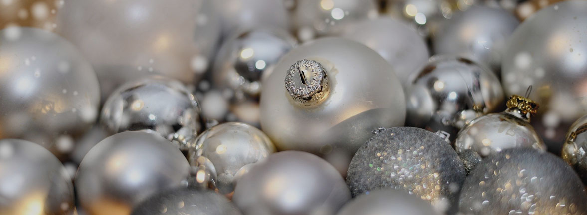 21e édition de la Campagne des boules de Noël, au profit du FONDS D’AIDE LUCIEN-CLICHE