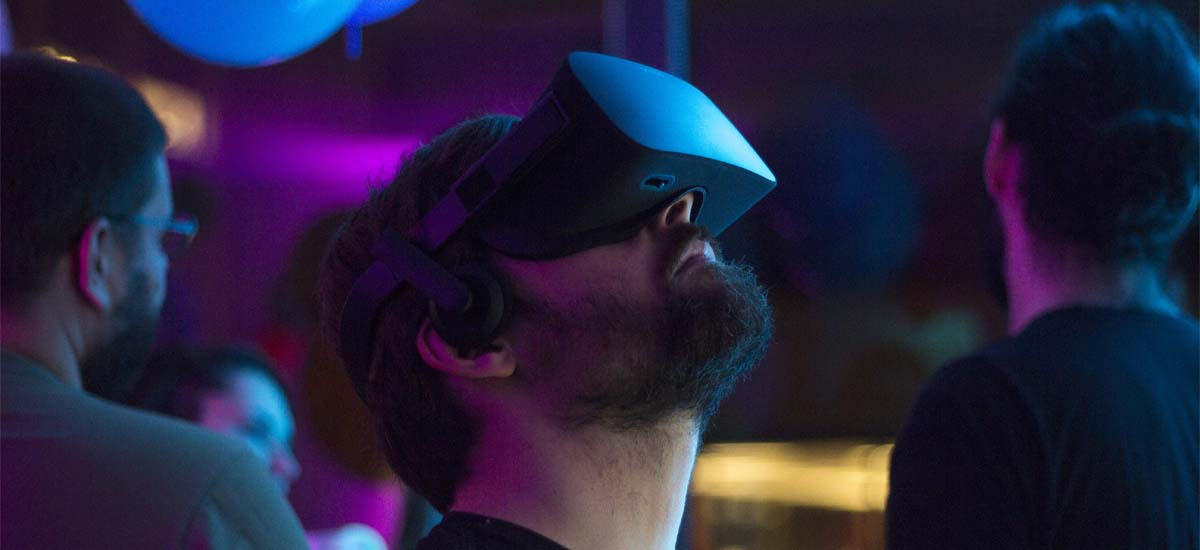 Réalité virtuelle et jeux intelligents